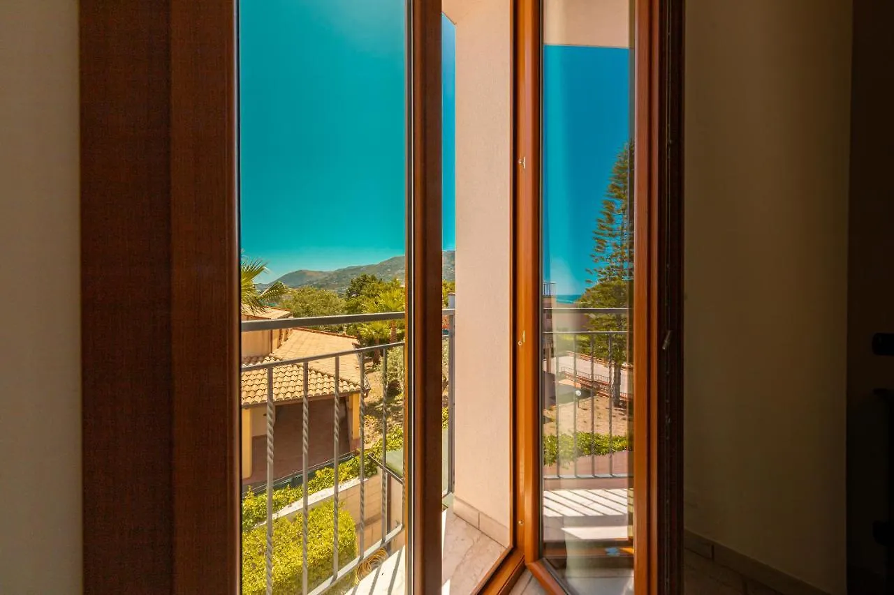 Hotel Baia Del Capitano Cefalù Italien