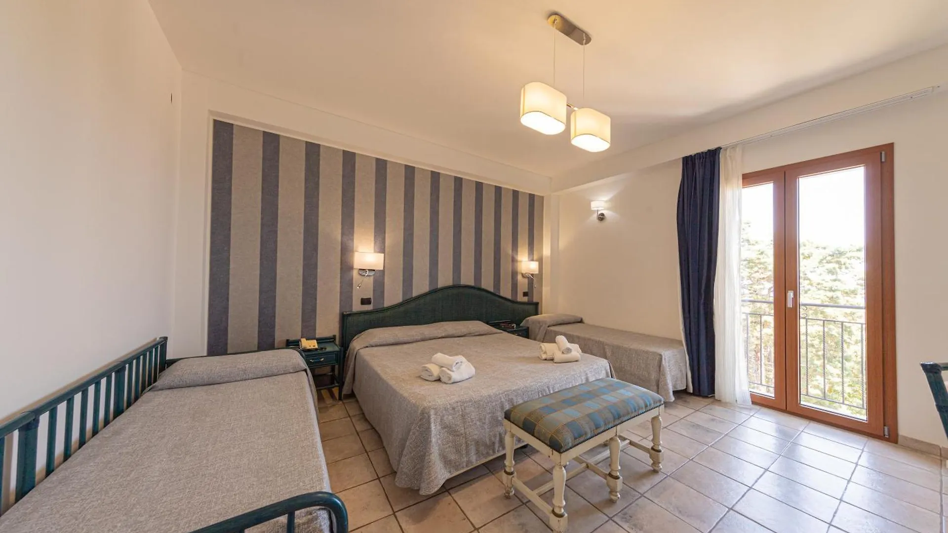 Hotel Baia Del Capitano Cefalù Italien