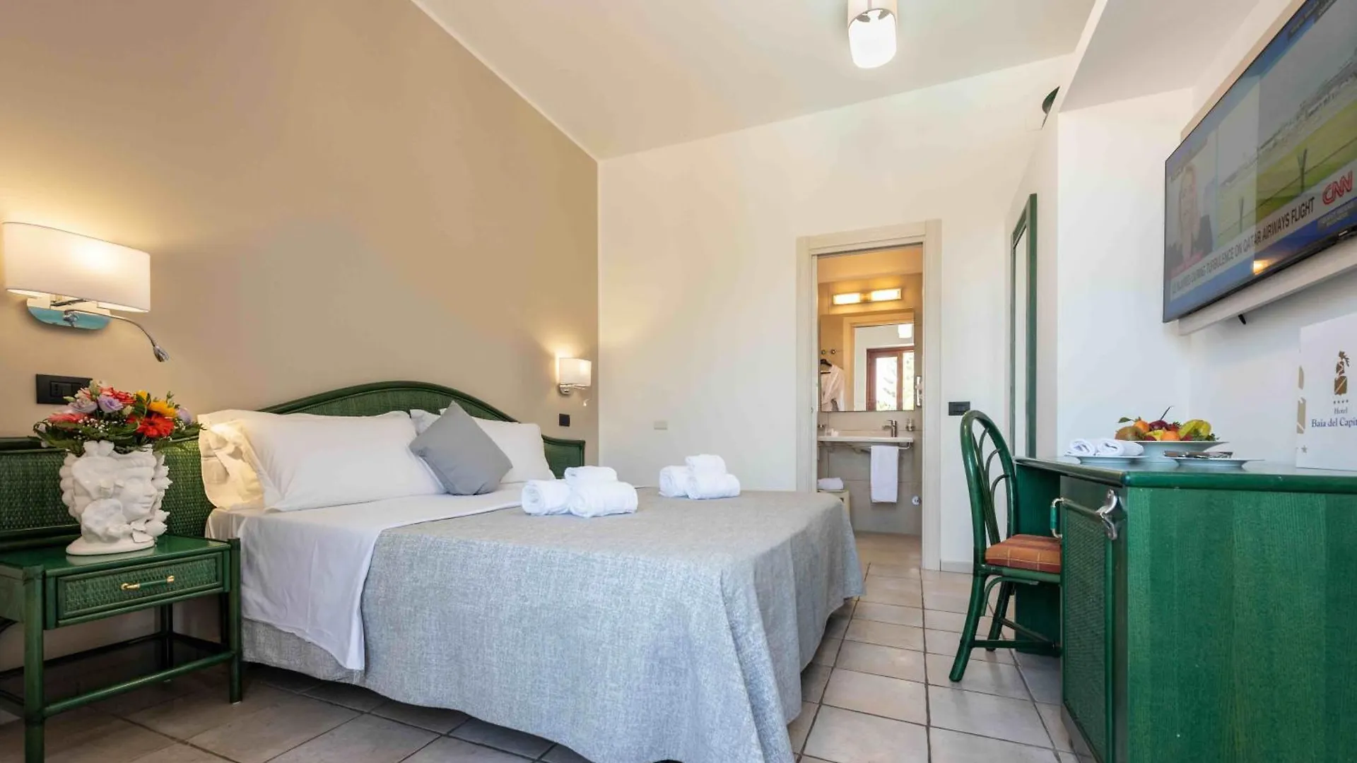 Hotel Baia Del Capitano Чефалу